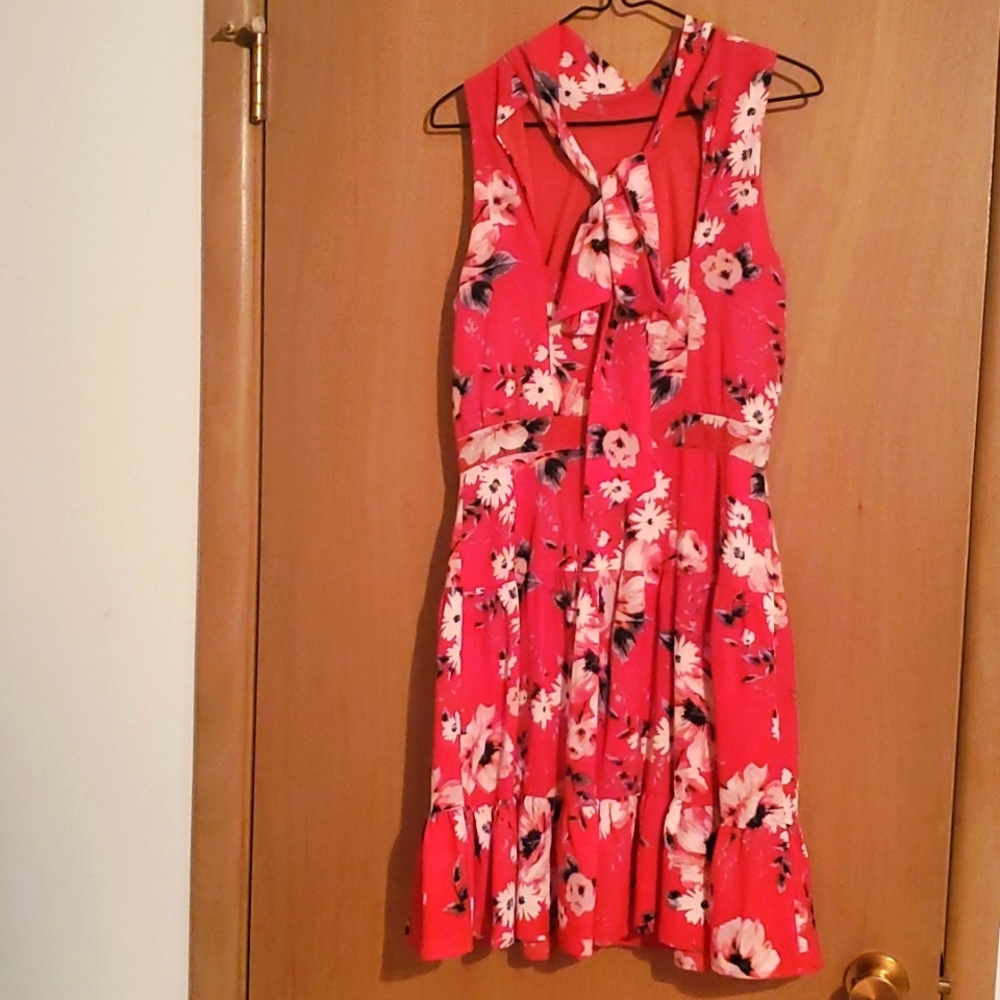 Women dress